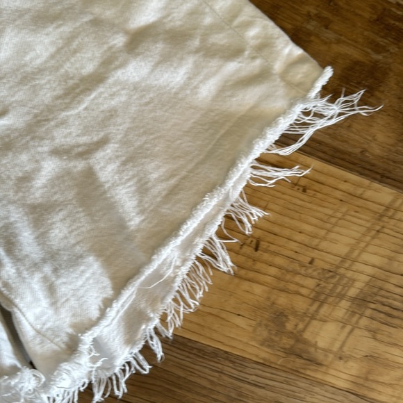 Madewell White Denim High Rise Cut Off Shorts Size 27 - Picture 3 of 7